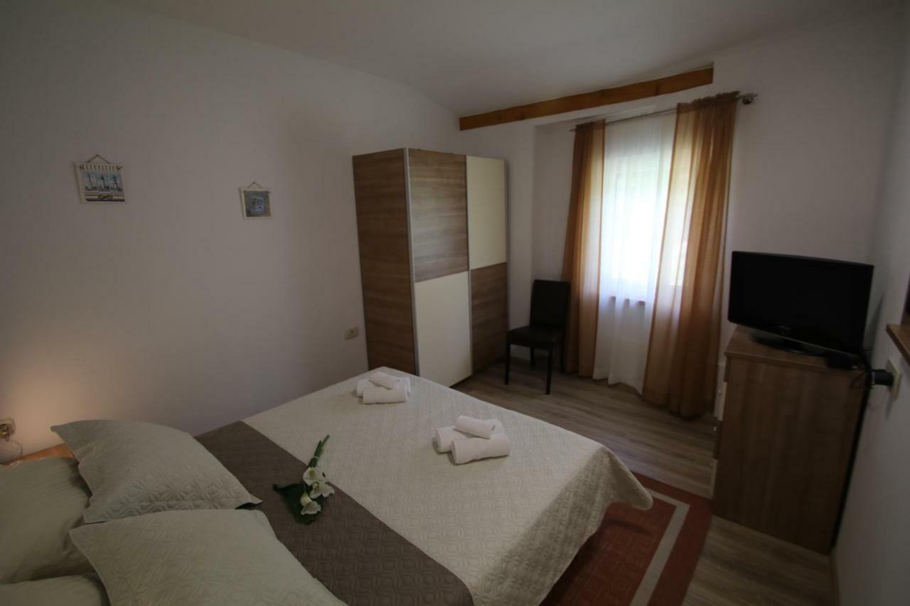 Oak House Villa Zadvarje Dış mekan fotoğraf