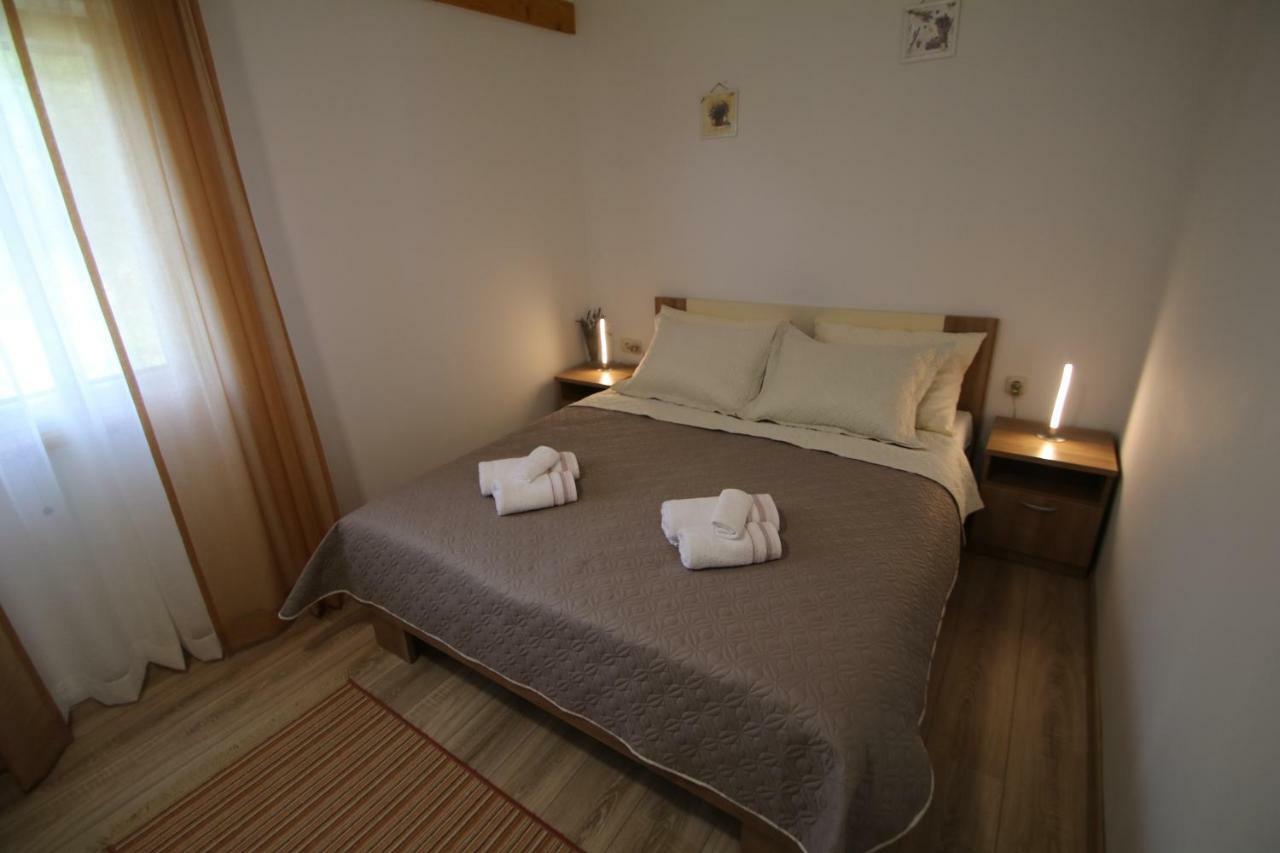 Oak House Villa Zadvarje Dış mekan fotoğraf