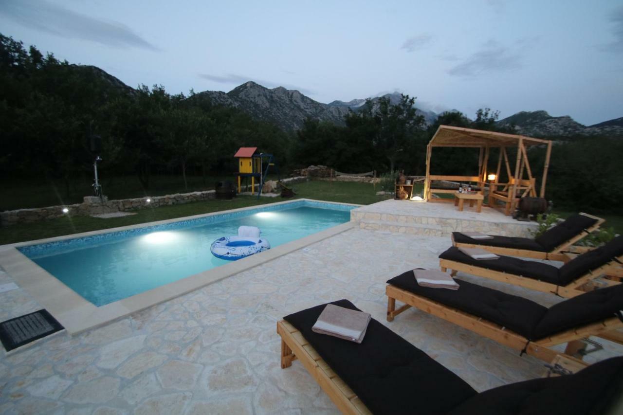 Oak House Villa Zadvarje Dış mekan fotoğraf